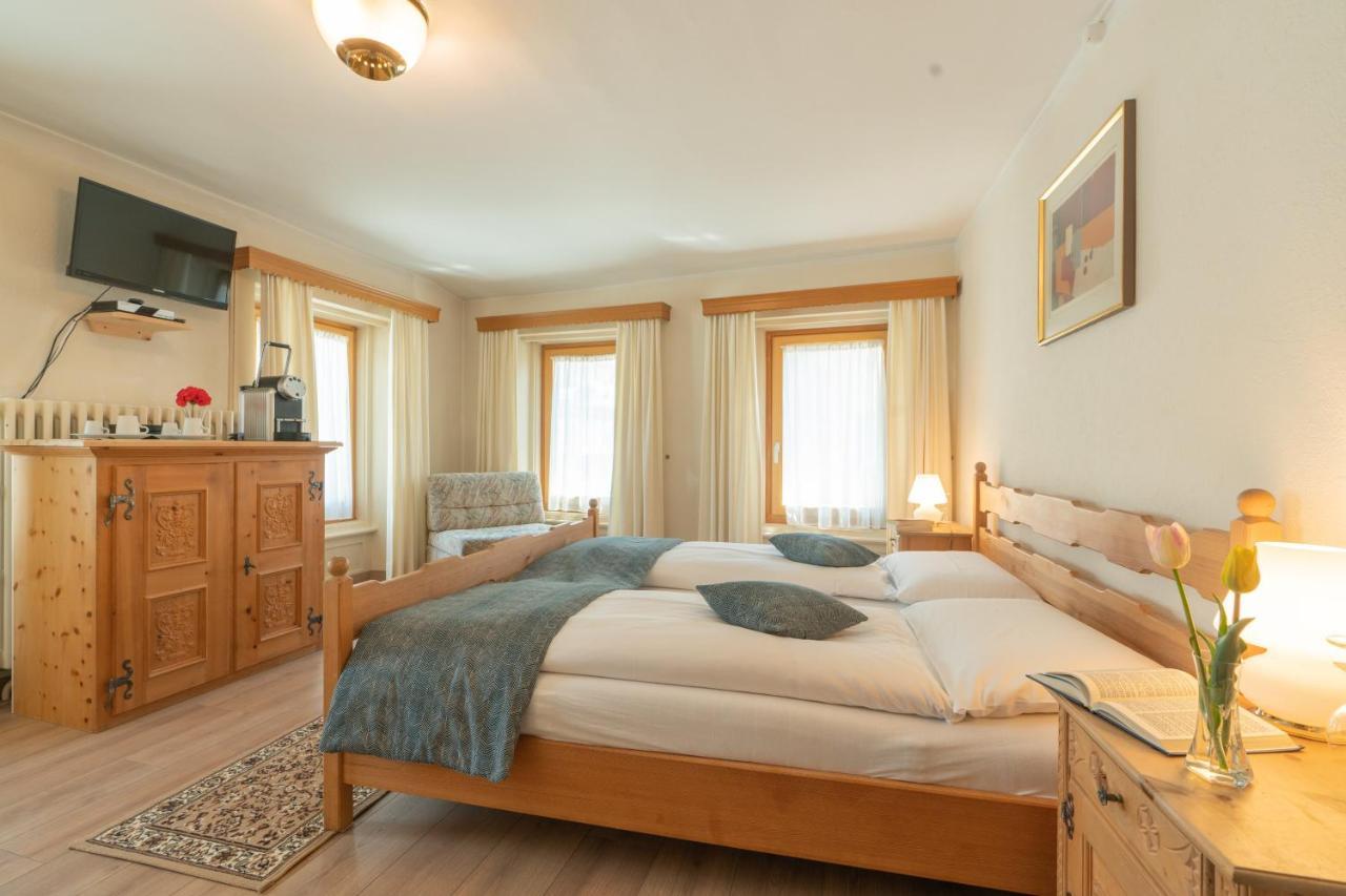 Alpina Hotel 3*